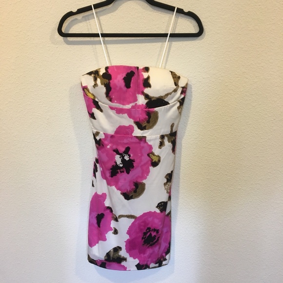Banana Republic Dresses & Skirts - BR floral pink strapless dress Banana Republic Dresses & Skirts - BR floral pink strapless dress